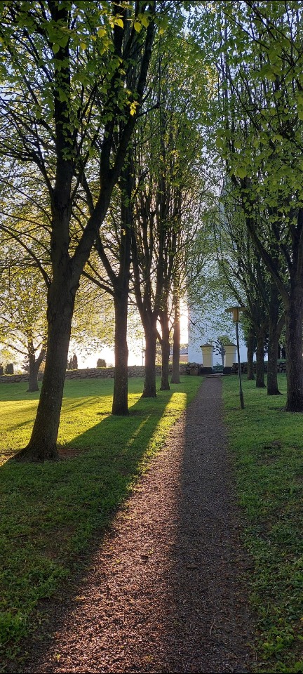HATTING KIRKE