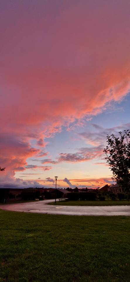 Aftenhimlen over Hatting